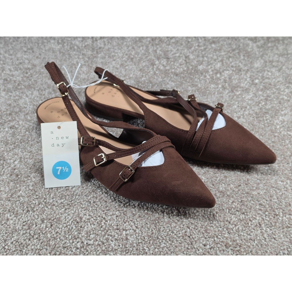 A New Day Brown Twiggy Buckle Strap Pointed Toe Slingback Flats Memory Foam 7.5 - Picture 1 of 6